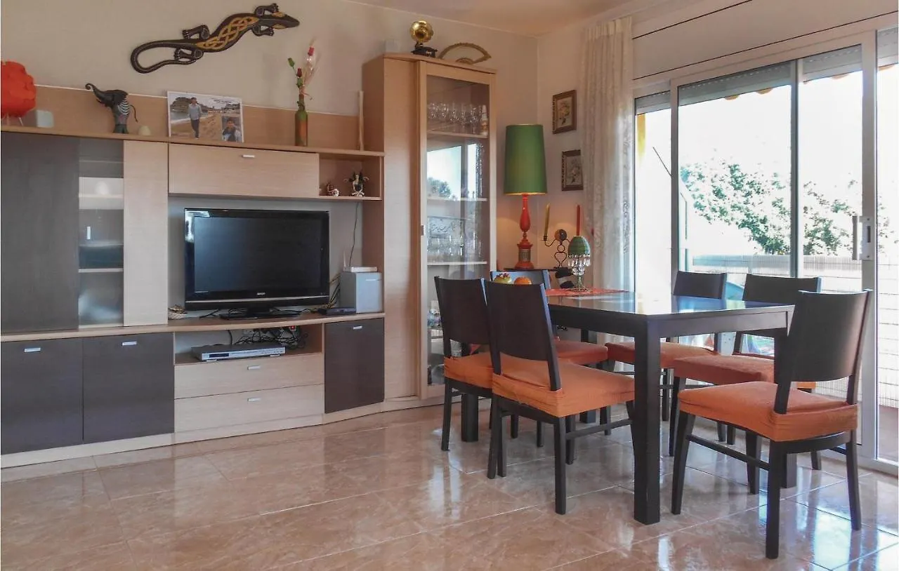 Stunning Apartment In Tossa De Mar With Kitchen